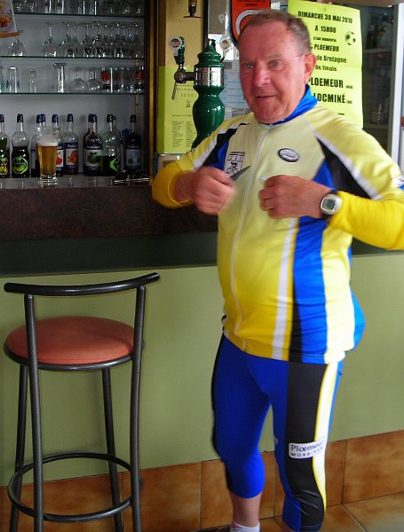 2010-05-27 28 Arrivee au Come-Back.JPG